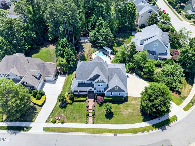 945 Alden Bridge Dr, Cary, NC 27519