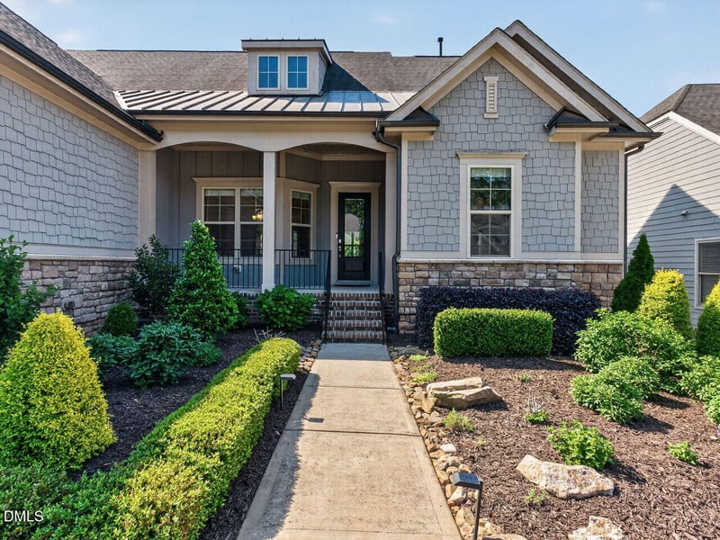 945 Mere Oak Dr, Raleigh, NC 27615
