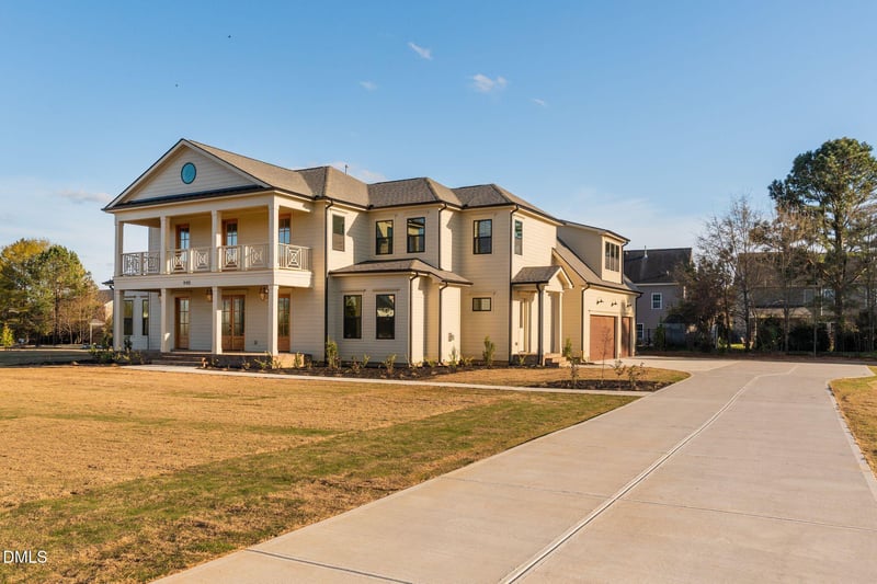945 Wilbon Rd, Holly Springs, NC 27540