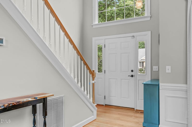9501 Meadowmont Ln, Raleigh, NC 27615