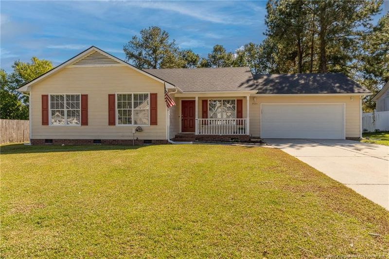 9524 Deep Swamp Ln, Fayetteville, NC 28314