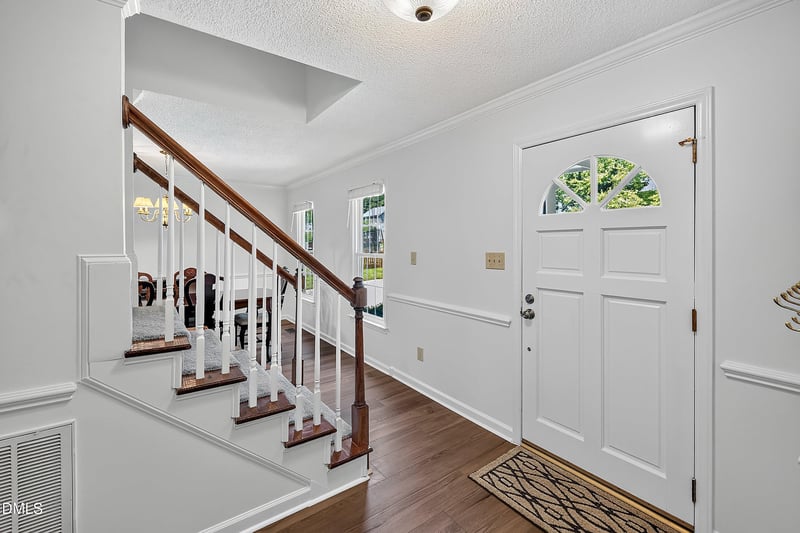 9541 Bells Valley Dr, Raleigh, NC 27617