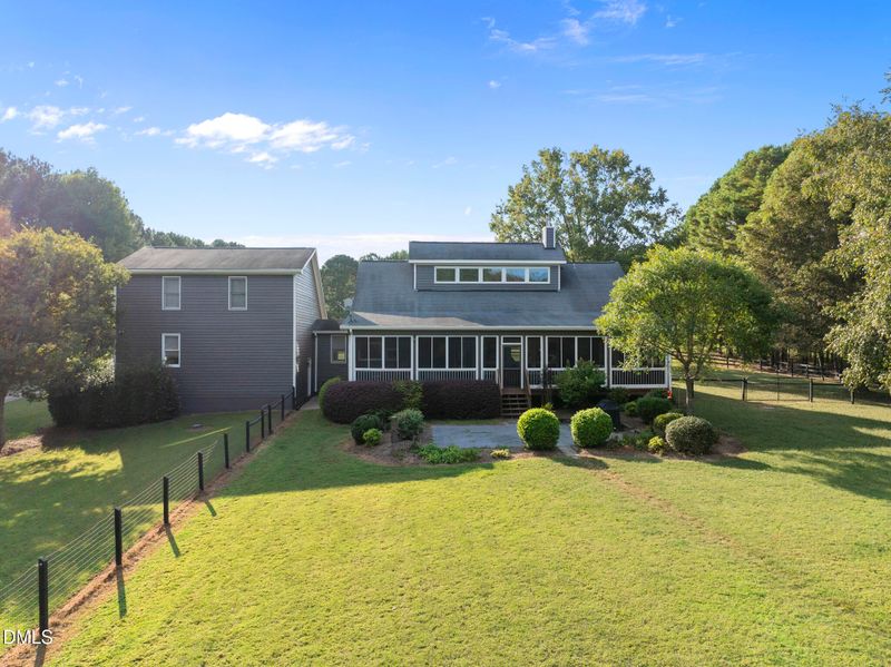 9701 Oakley Rd, Zebulon, NC 27597