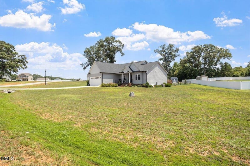 9723 Bear Run Ln, Middlesex, NC 27557