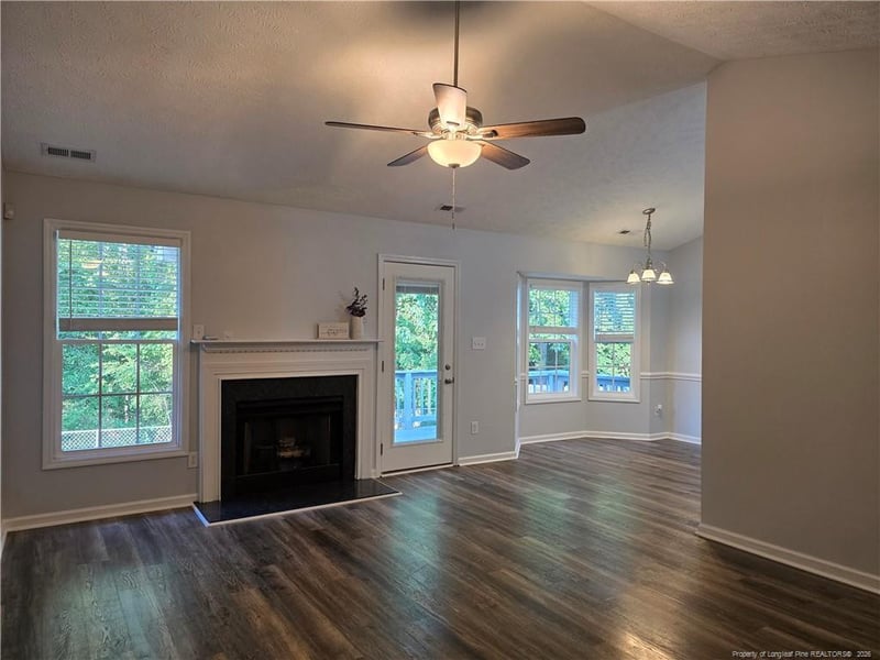 9740 Gooden Dr, Fayetteville, NC 28314