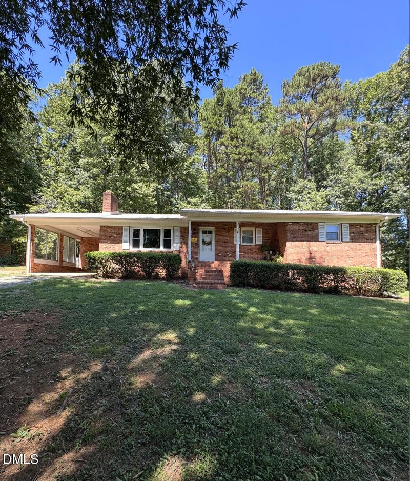 978 Elmer Keck Rd, Pittsboro, NC 27312