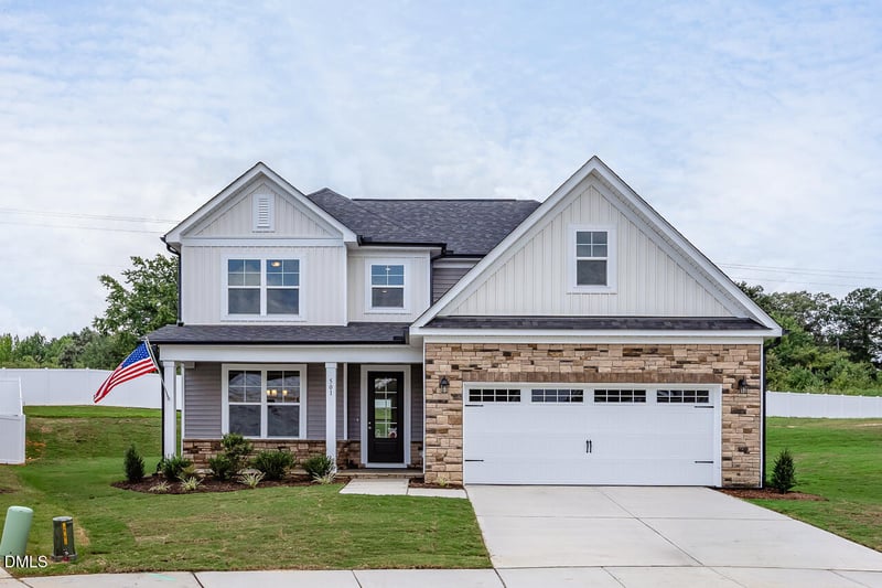 98 Fellow Dr, Lillington, NC 27546