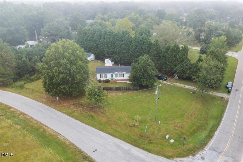 980 Allen Rd, Clayton, NC 27520
