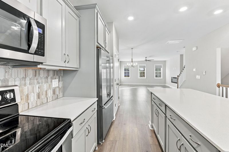 988 Gateway Commons Cir, Wake Forest, NC 27587