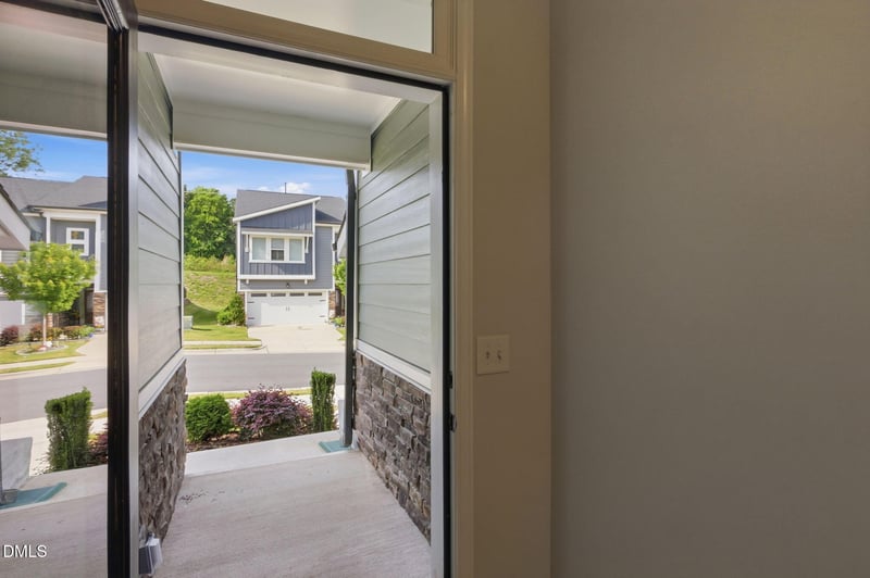 99 Deardom Way, Chapel Hill, NC 27516