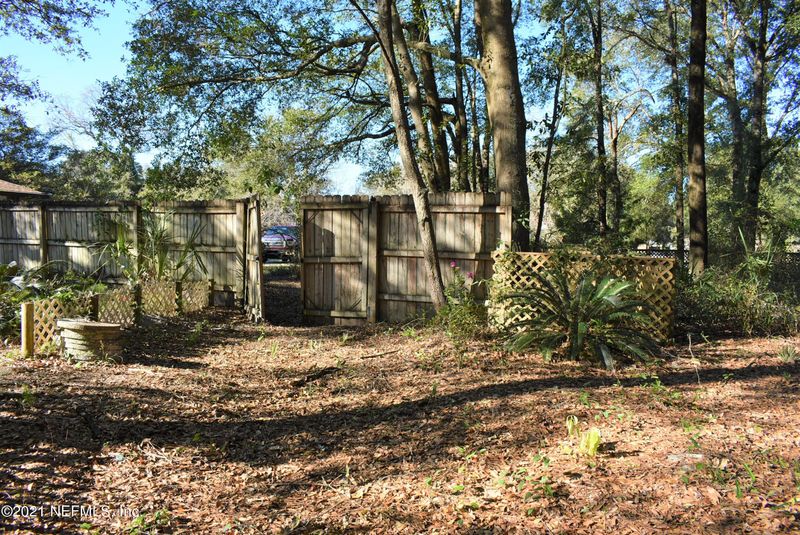 0 Leafdale Cir S, Jacksonville, FL 32218