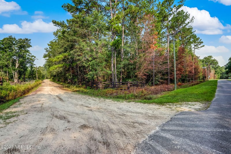 0 Middle Rd, Hilliard, FL 32046