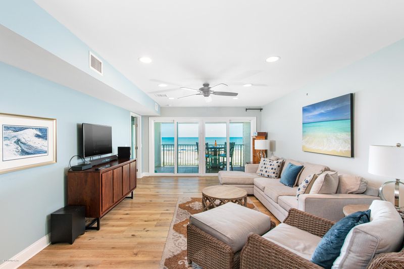 1 10th St #302, St Augustine, FL 32080