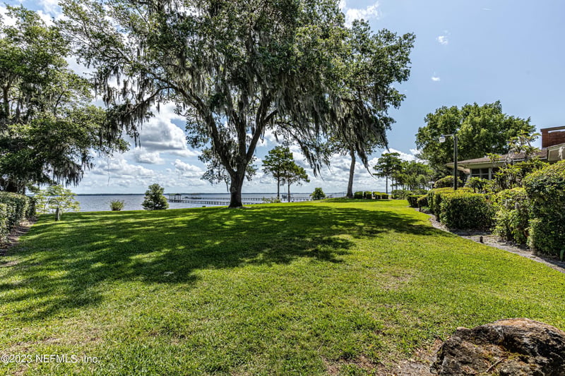 1 Bayard St, Green Cove Springs, FL 32043