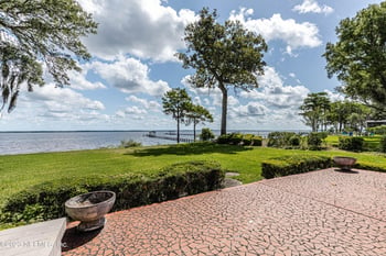 1 Bayard St, Green Cove Springs, FL 32043