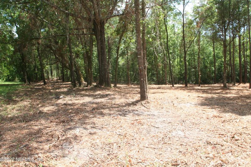 1 Roy Sikes Rd, Hilliard, FL 32046