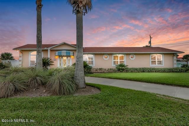1 Surf Dr, St Augustine, FL 32080