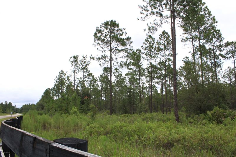 10 Wiregrass Way, Callahan, FL 32011