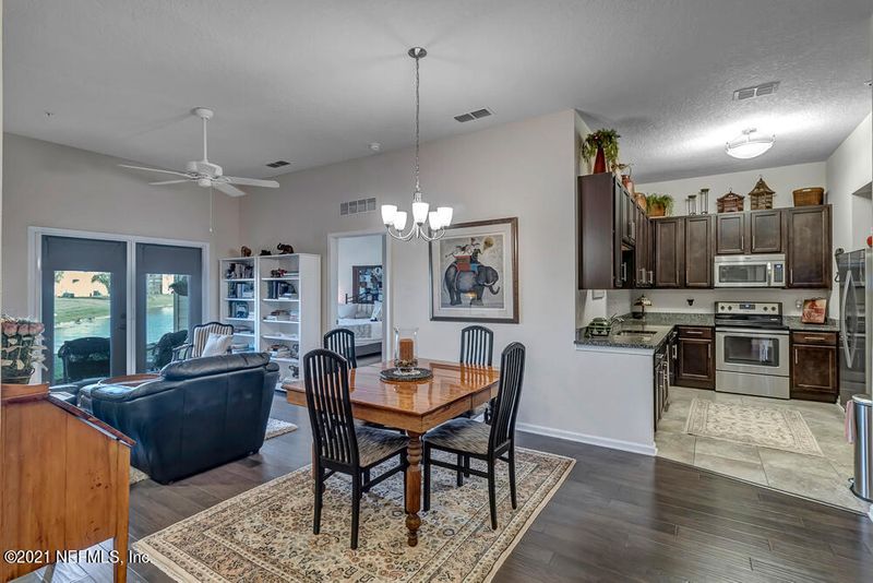 100 Brannan Pl #102, St Johns, FL 32259