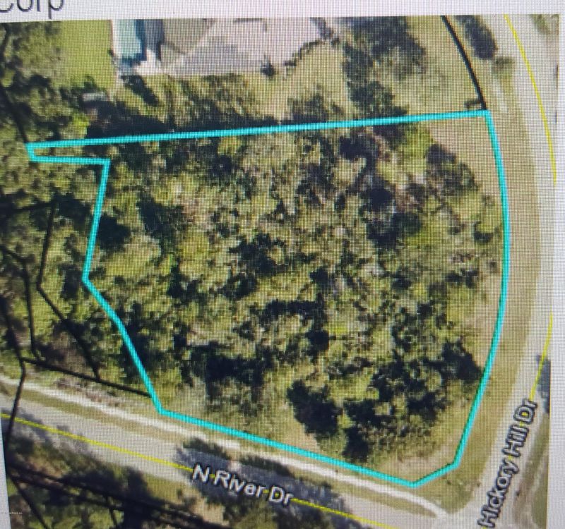 100 Hickory Hill Dr, St Augustine, FL 32095