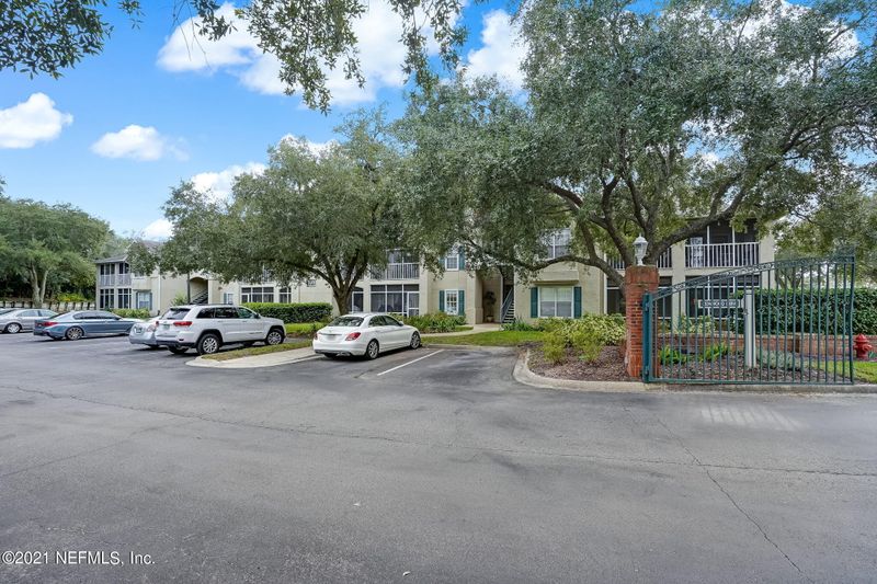 100 Ironwood Dr #135, Ponte Vedra Beach, FL 32082
