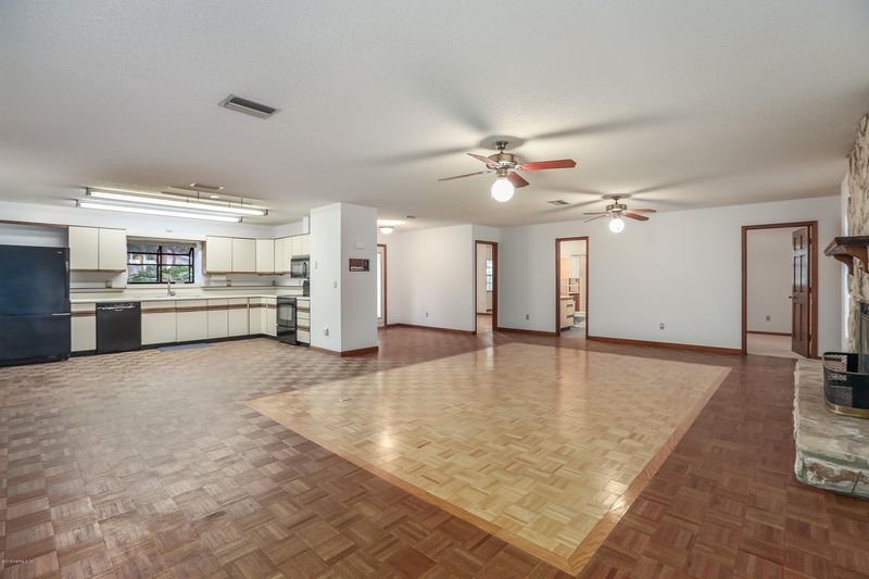 1000 19th St N, Jacksonville Beach, FL 32250