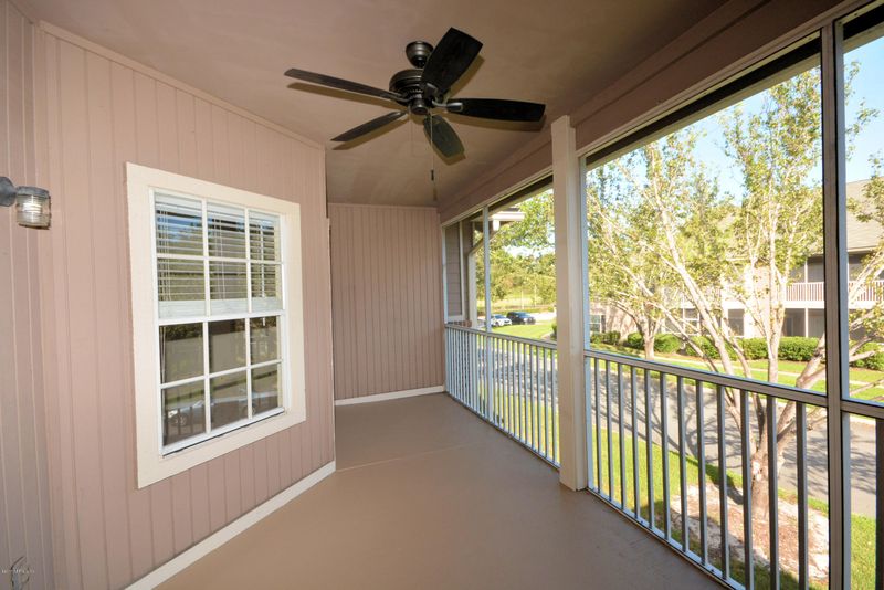 10000 Gate Pw N #323, Jacksonville, FL 32246