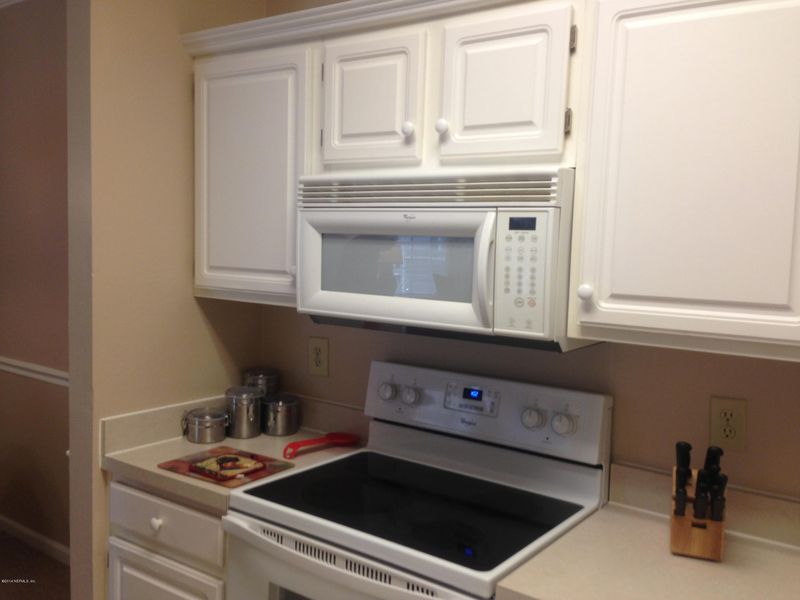 10000 Gate Pw N #516, Jacksonville, FL 32246