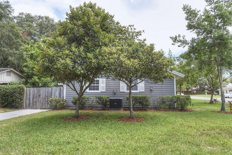 1001 12th St N, Jacksonville Beach, FL 32250