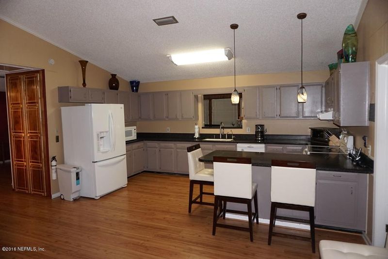 1002 Browns Rd, Middleburg, FL 32068