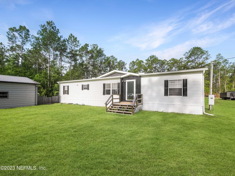 10025 Baylor Ave, Hastings, FL 32145