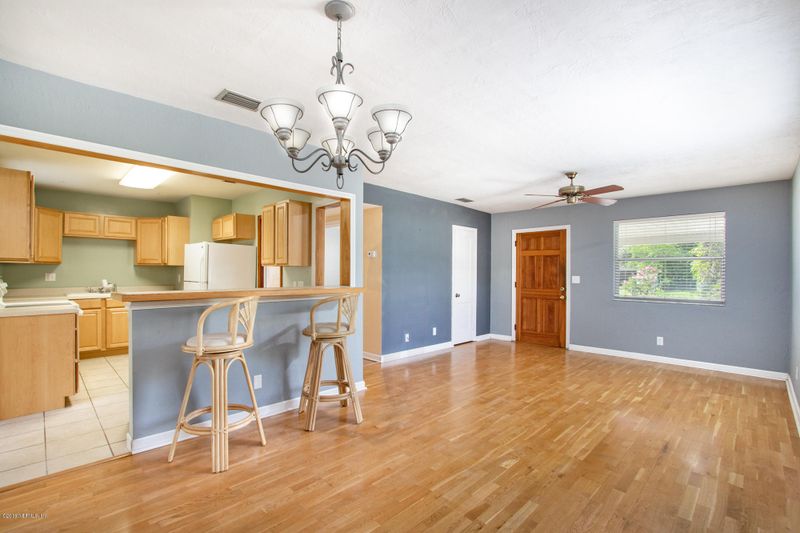 1003 16 Ave N, Jacksonville Beach, FL 32250