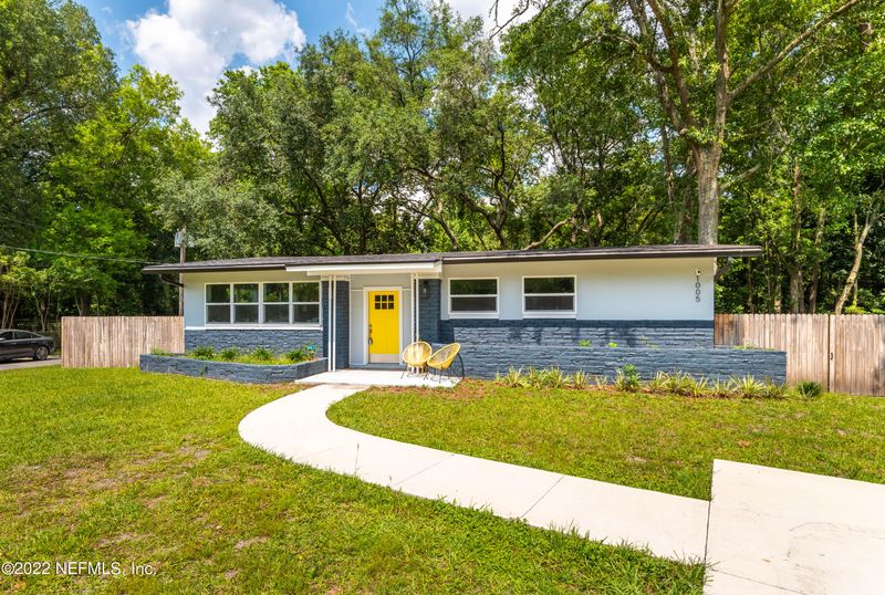 1005 Cherbourg Ave E, Jacksonville, FL 32205