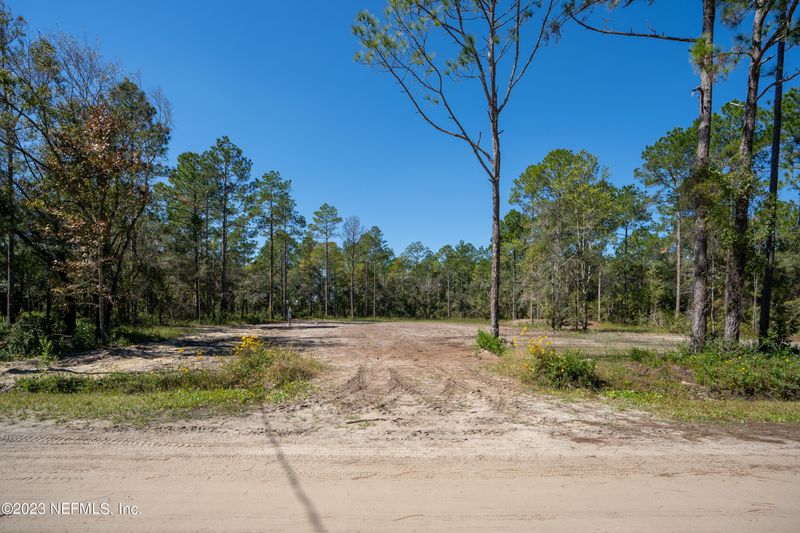 10055 Hennessey Ave, Hastings, FL 32145