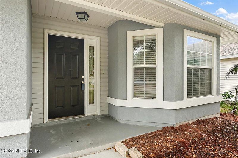 10066 Govern Ln, Jacksonville, FL 32225