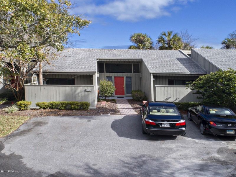 10073 Sawgrass Dr E, Ponte Vedra Beach, FL 32082