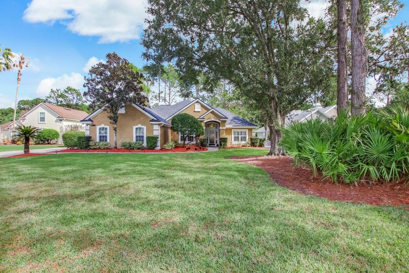 10075 Amherst Hills Ct, Jacksonville, FL 32256