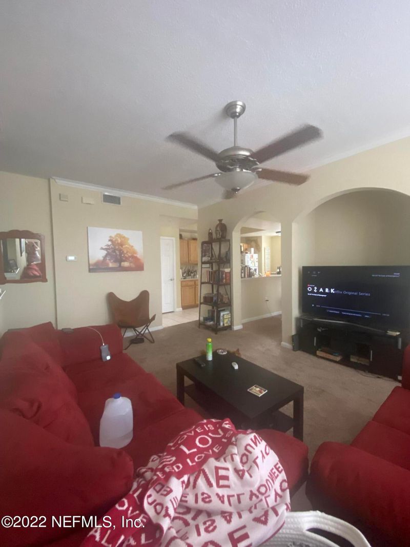 10075 Gate Pkwy N #2013, Jacksonville, FL 32256