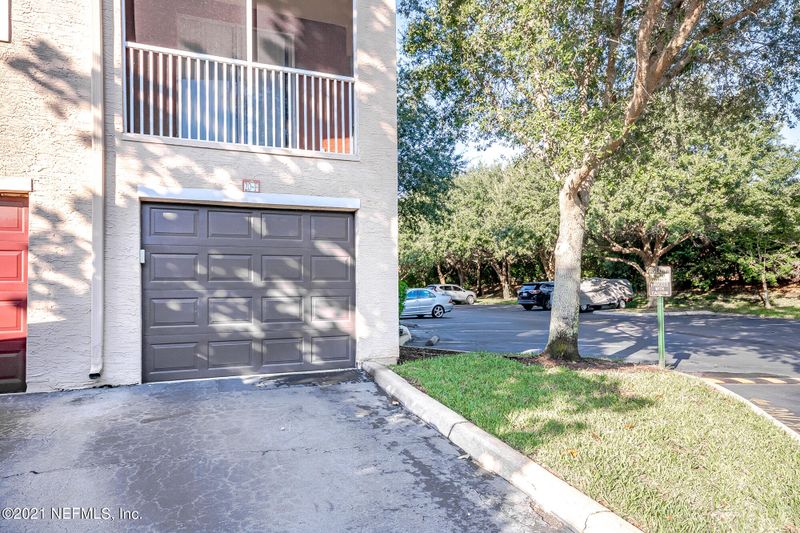 10075 Gate Pw #2001, Jacksonville, FL 32246