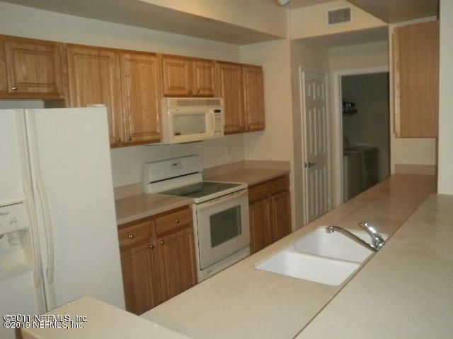 10075 Gate Pw #2202, Jacksonville, FL 32246