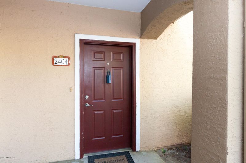 10075 Gate Pw #2404, Jacksonville, FL 32246