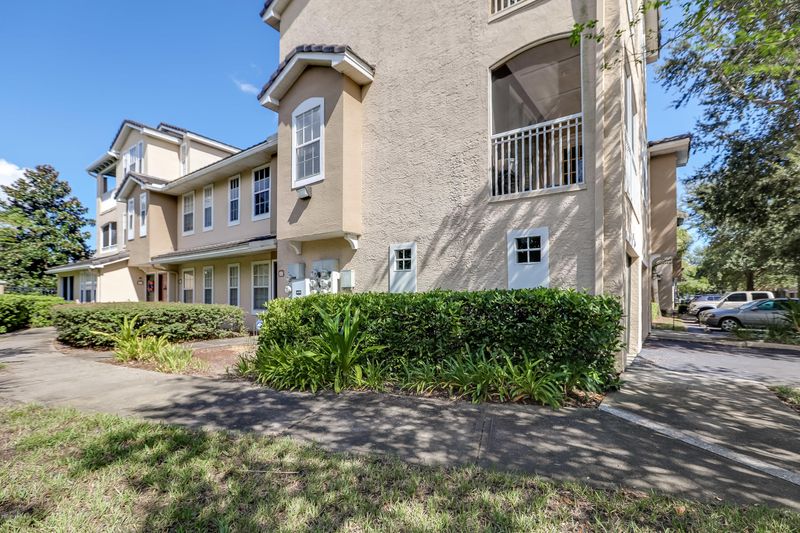 10075 Gate Pw N #113, Jacksonville, FL 32246