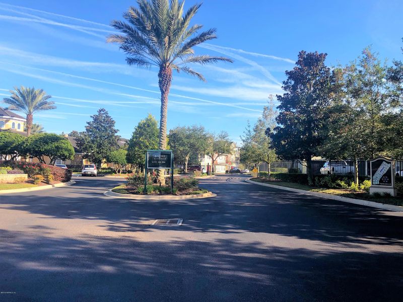 10075 Gate Pw N #1809, Jacksonville, FL 32246