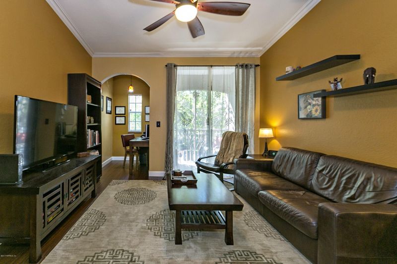 10075 Gate Pw N #205, Jacksonville, FL 32246