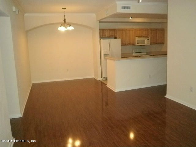 10075 Gate Pw N #2202, Jacksonville, FL 32246