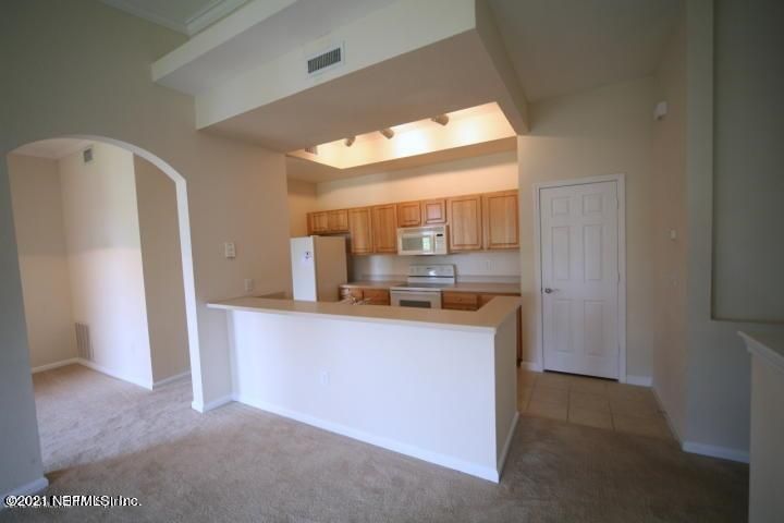 10075 Gate Pw N #2714, Jacksonville, FL 32246