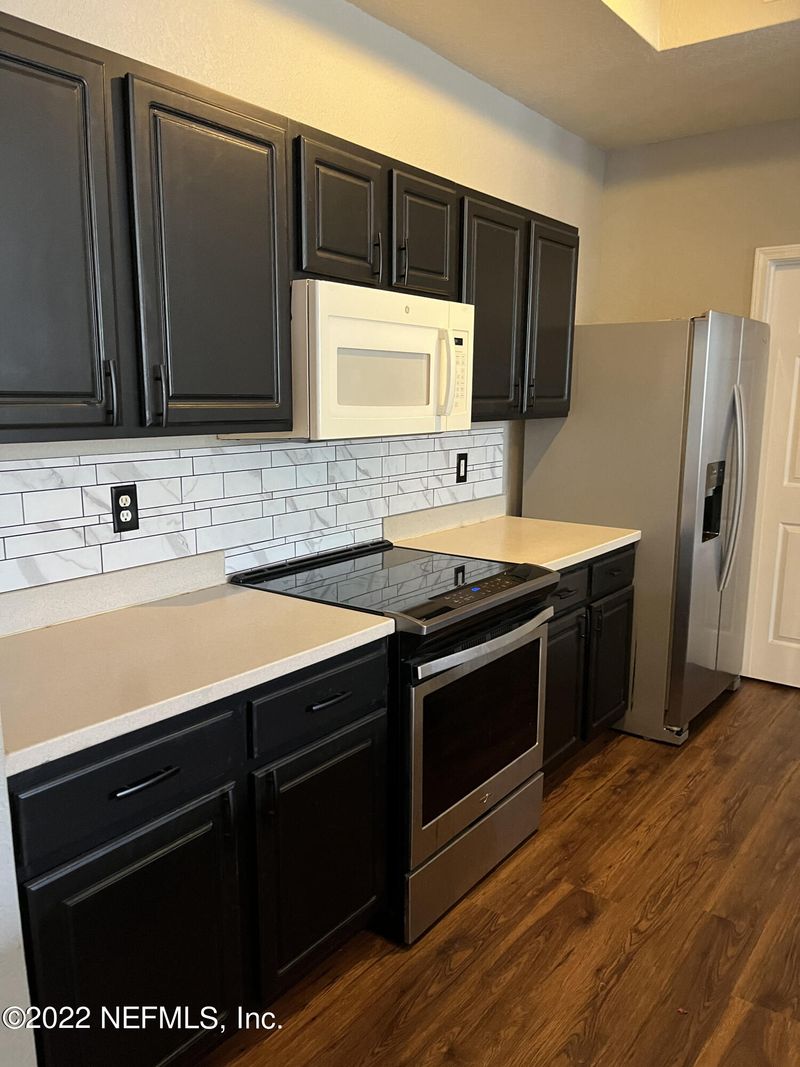 10075 Gate Pw N #3011, Jacksonville, FL 32246