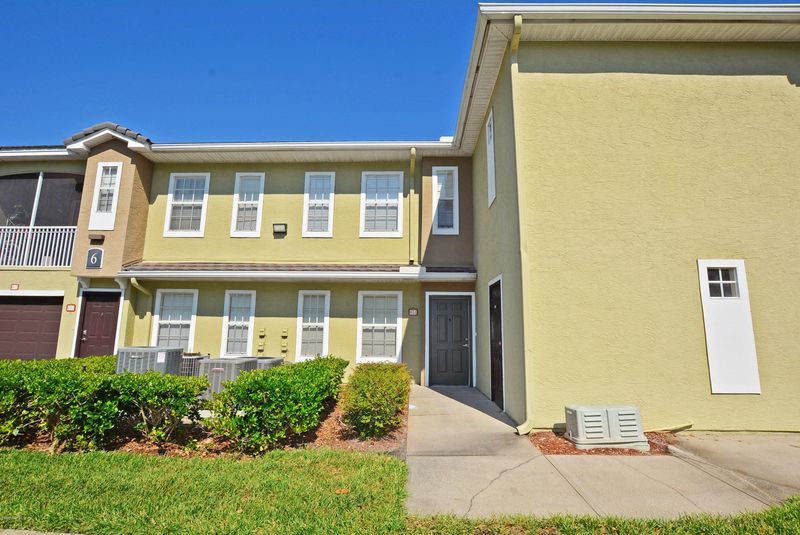 10075 Gate Pw N #614, Jacksonville, FL 32246