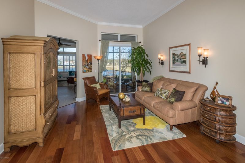 1008 Inverness Dr, St Augustine, FL 32092