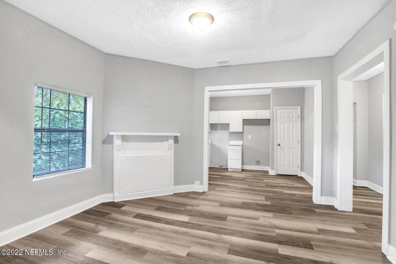 1009 Daniel St, Jacksonville, FL 32209